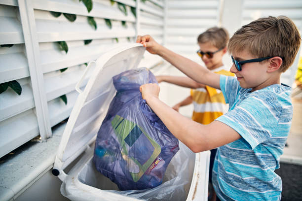 Best Garage Cleanout Services  in North Barrington, IL
